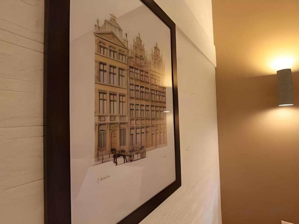 Thada Chateau Hotel Бурирам Екстериор снимка